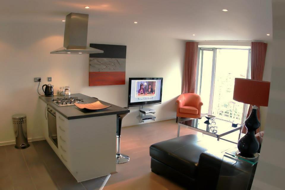 Chelmsford Serviced Apartments Buitenkant foto